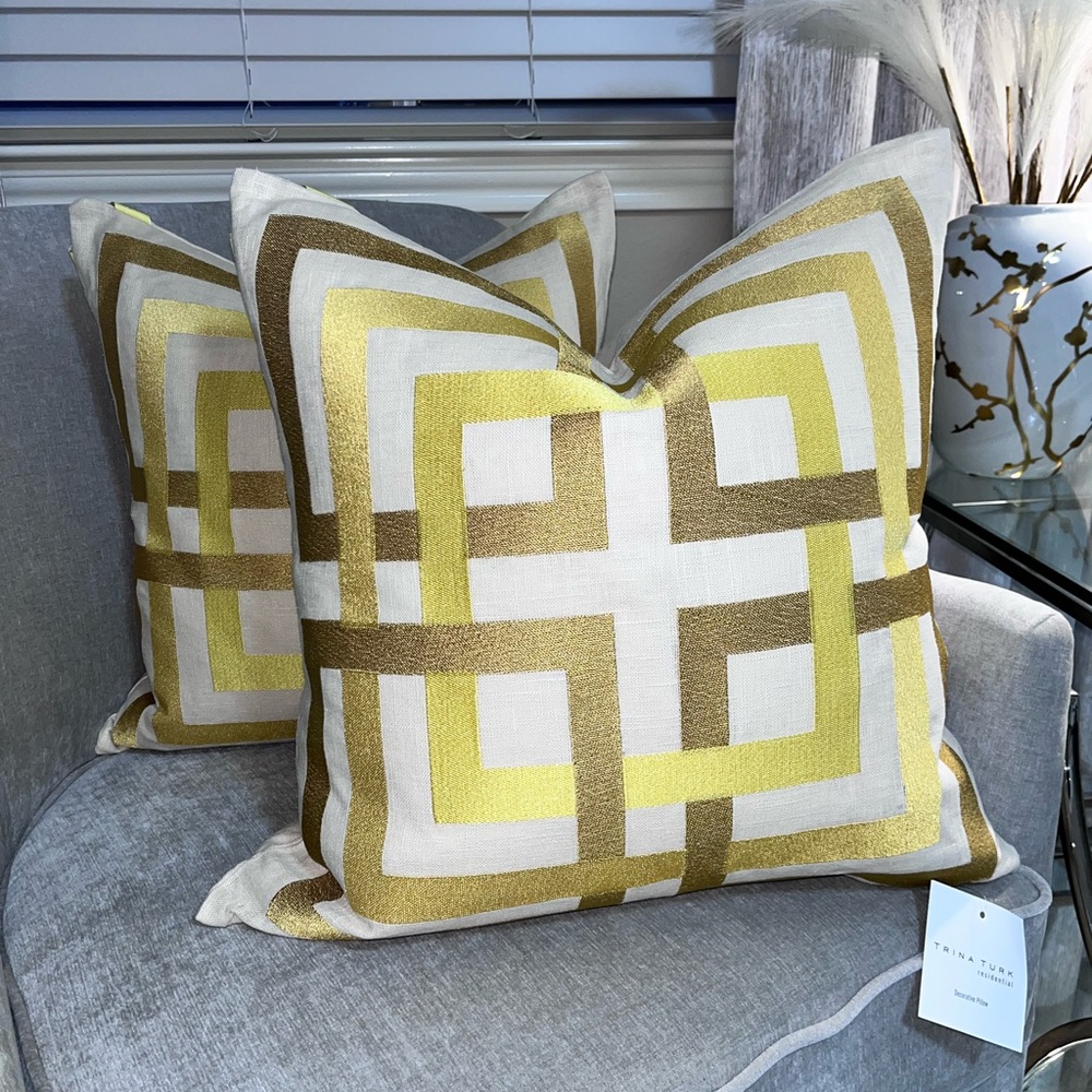 2-NWT TRINA TURK GEO DESIGN EMBROIDERED DECORATIVE PILLOWS